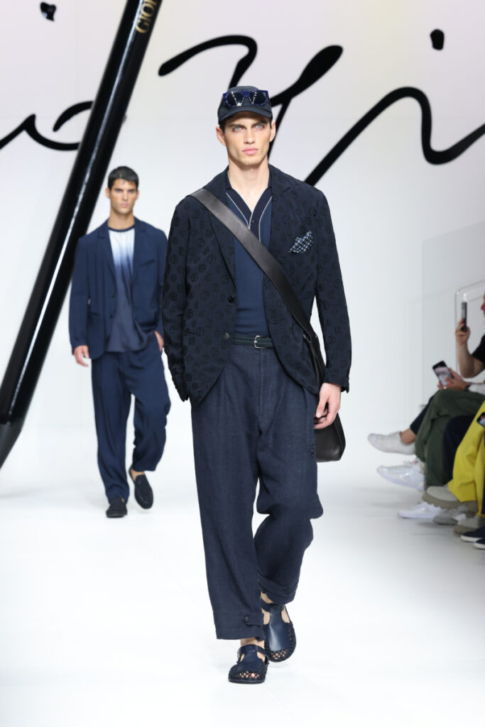 [Mode masculine printemps-été 2024] : chic sportif, Giorgio Armani